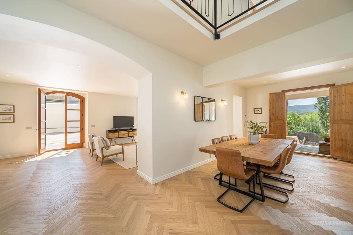 8 bedroom Townhouse for sale in Palma de Mallorca with pool garage - € 3,650,000 (Ref: 9823298)