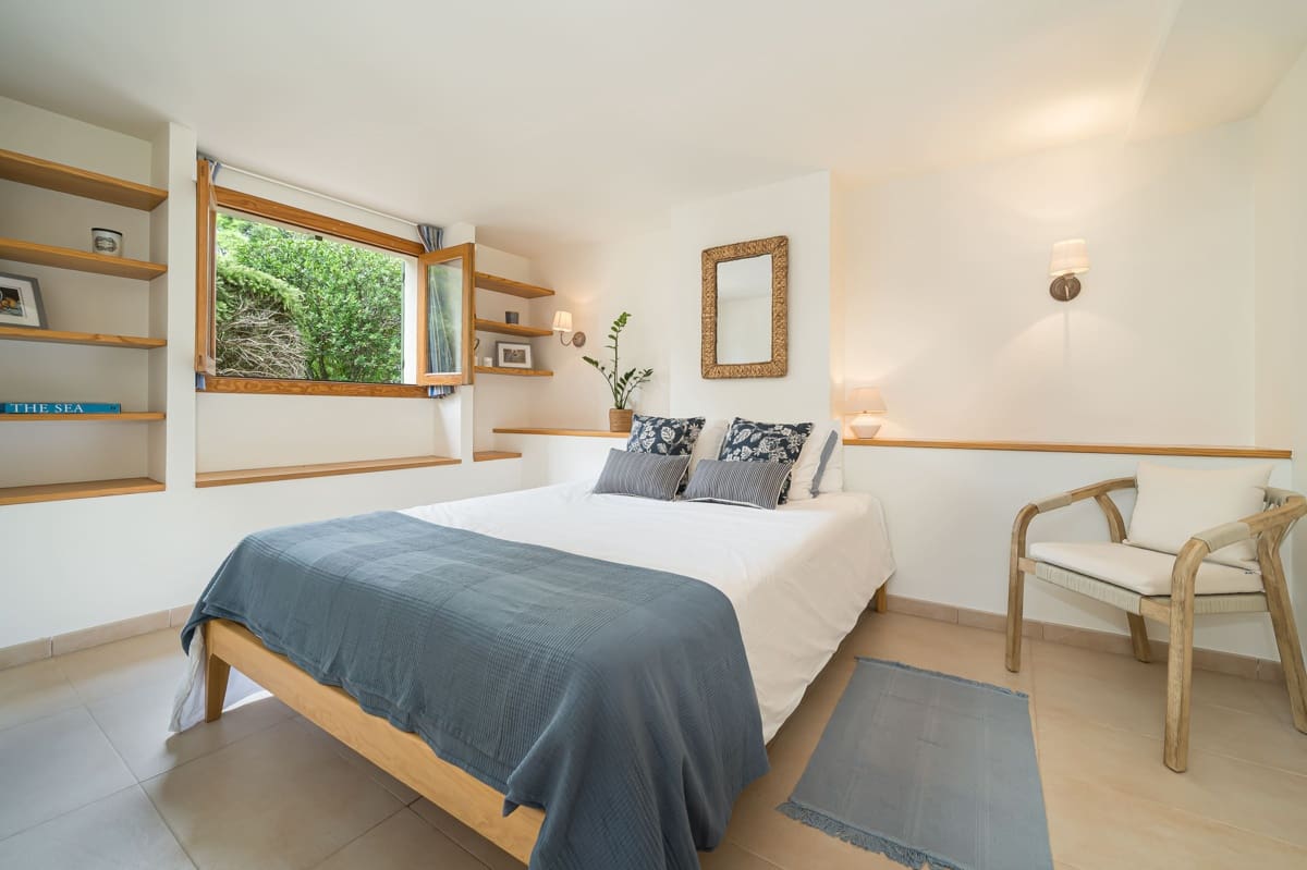 8 bedroom Townhouse for sale in Palma de Mallorca with pool garage - € 3,650,000 (Ref: 9823298)