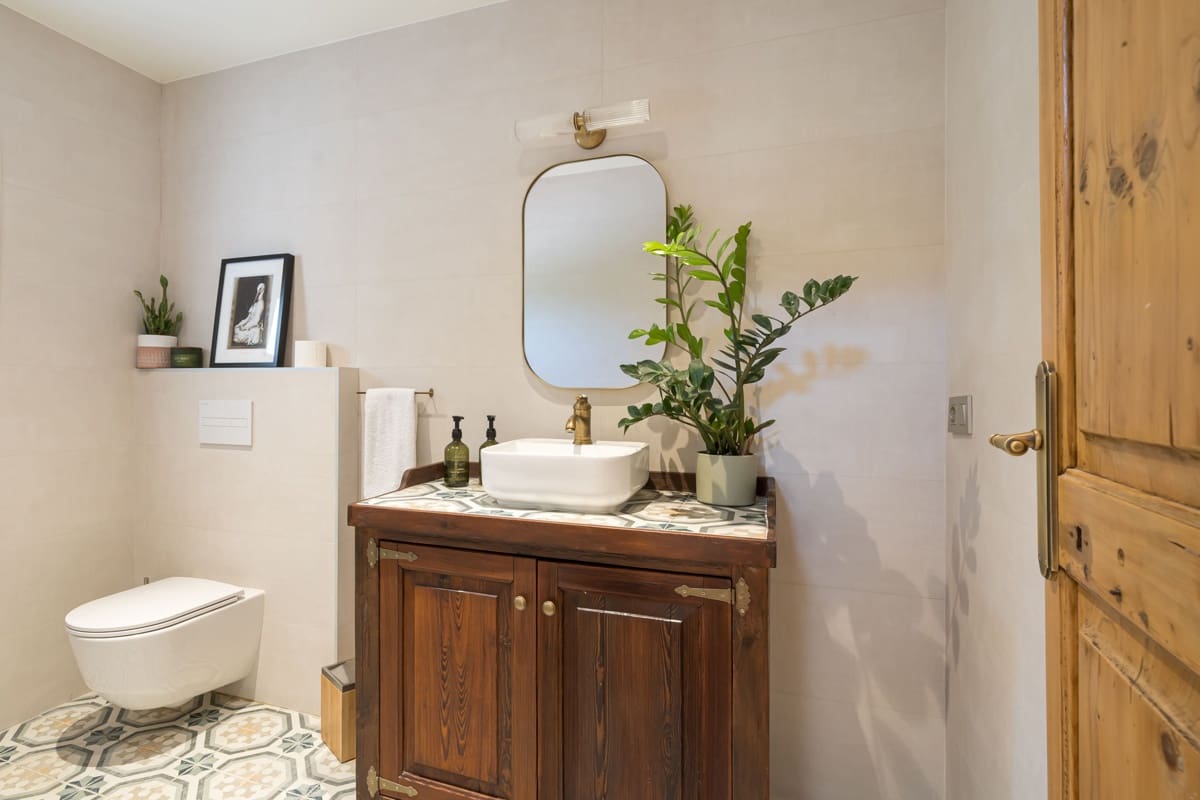 8 bedroom Townhouse for sale in Palma de Mallorca with pool garage - € 3,650,000 (Ref: 9823298)