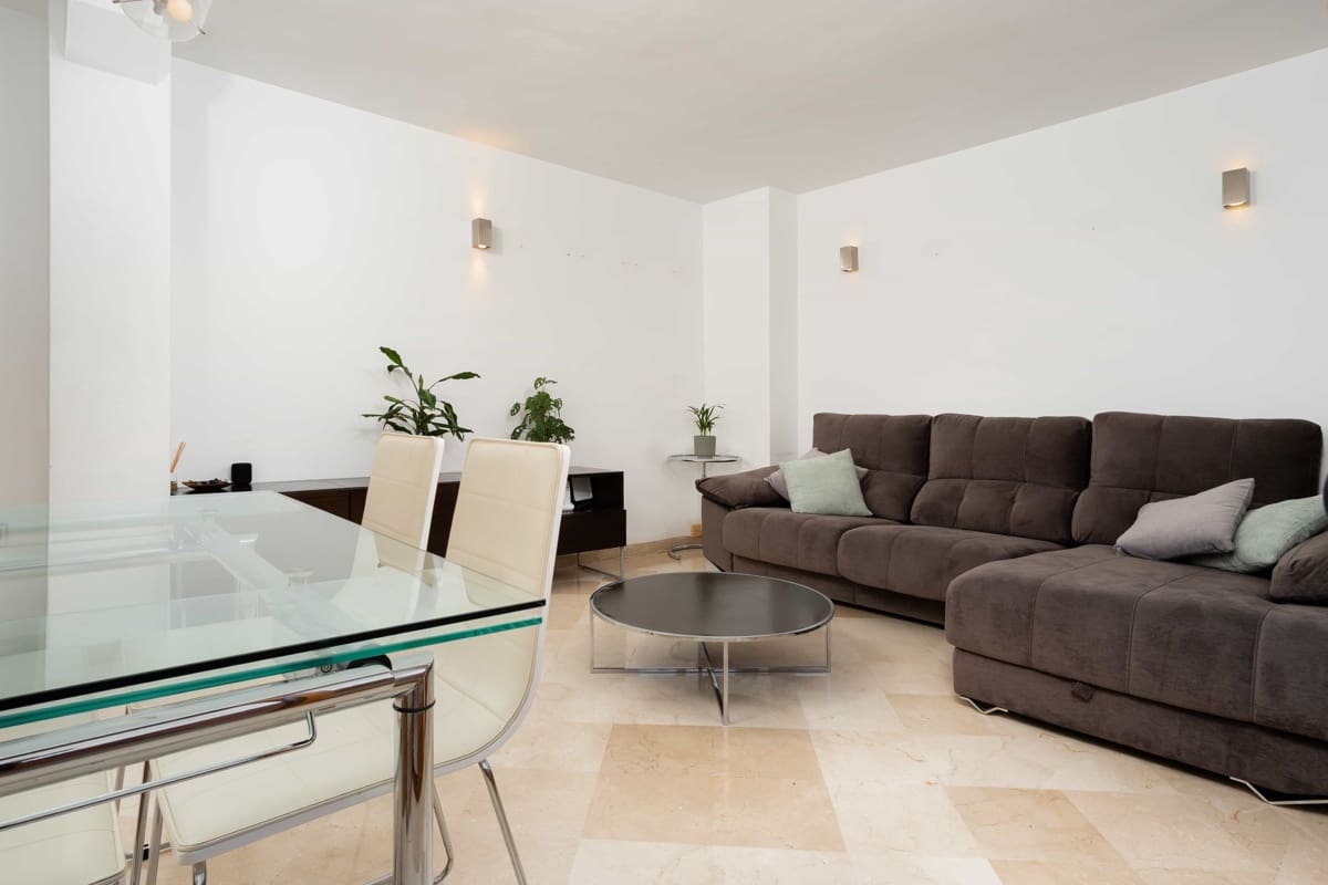2 slaapkamer Penthouse te koop in Palma de Mallorca met garage - € 650.000 (Ref: 9827598)