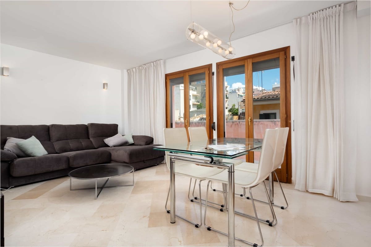 2 slaapkamer Penthouse te koop in Palma de Mallorca met garage - € 650.000 (Ref: 9827598)