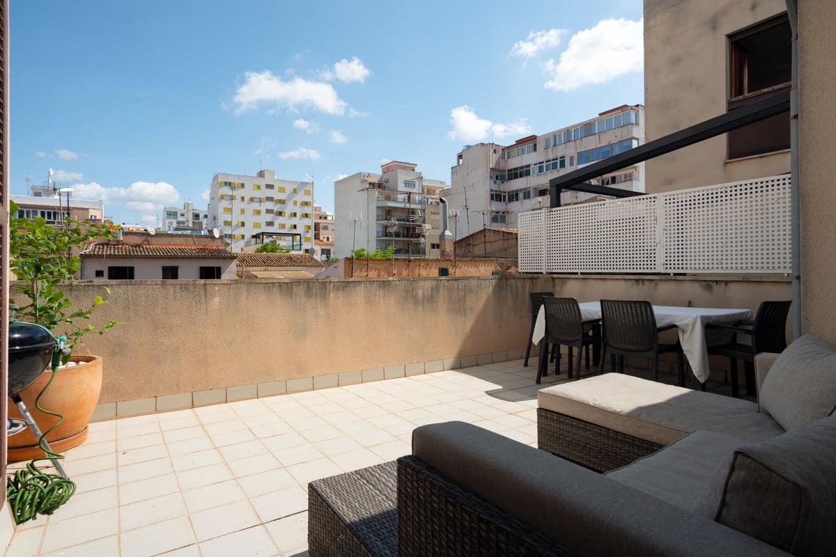 2 slaapkamer Penthouse te koop in Palma de Mallorca met garage - € 650.000 (Ref: 9827598)