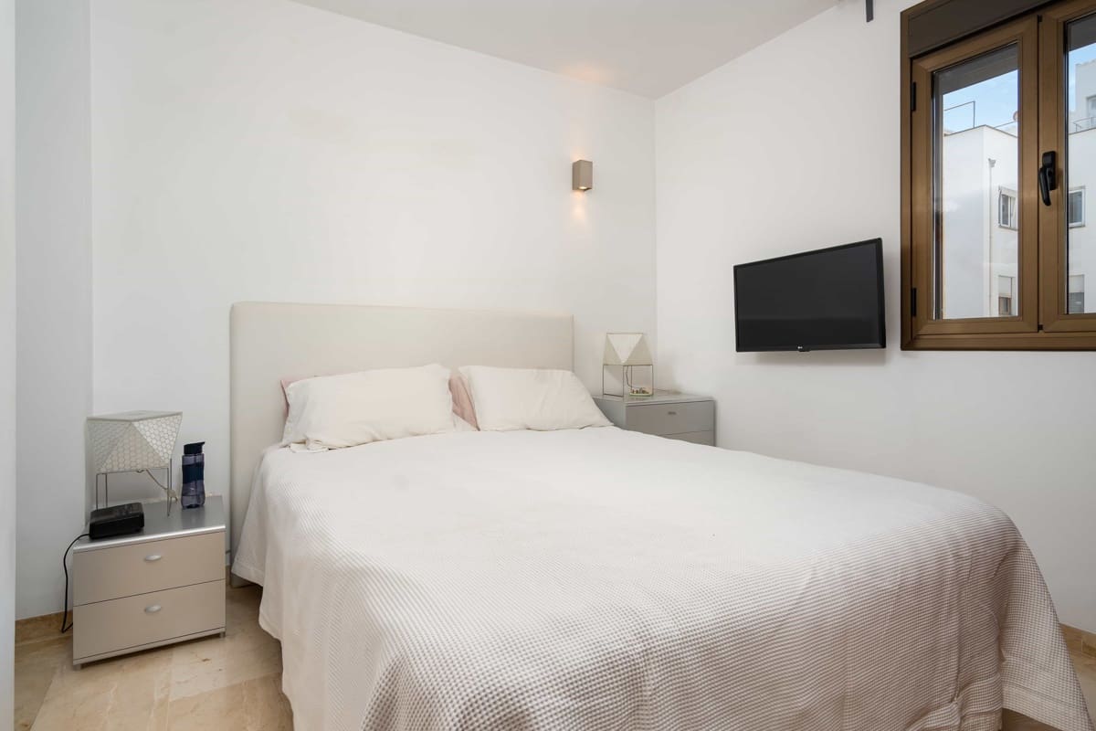 2 slaapkamer Penthouse te koop in Palma de Mallorca met garage - € 650.000 (Ref: 9827598)