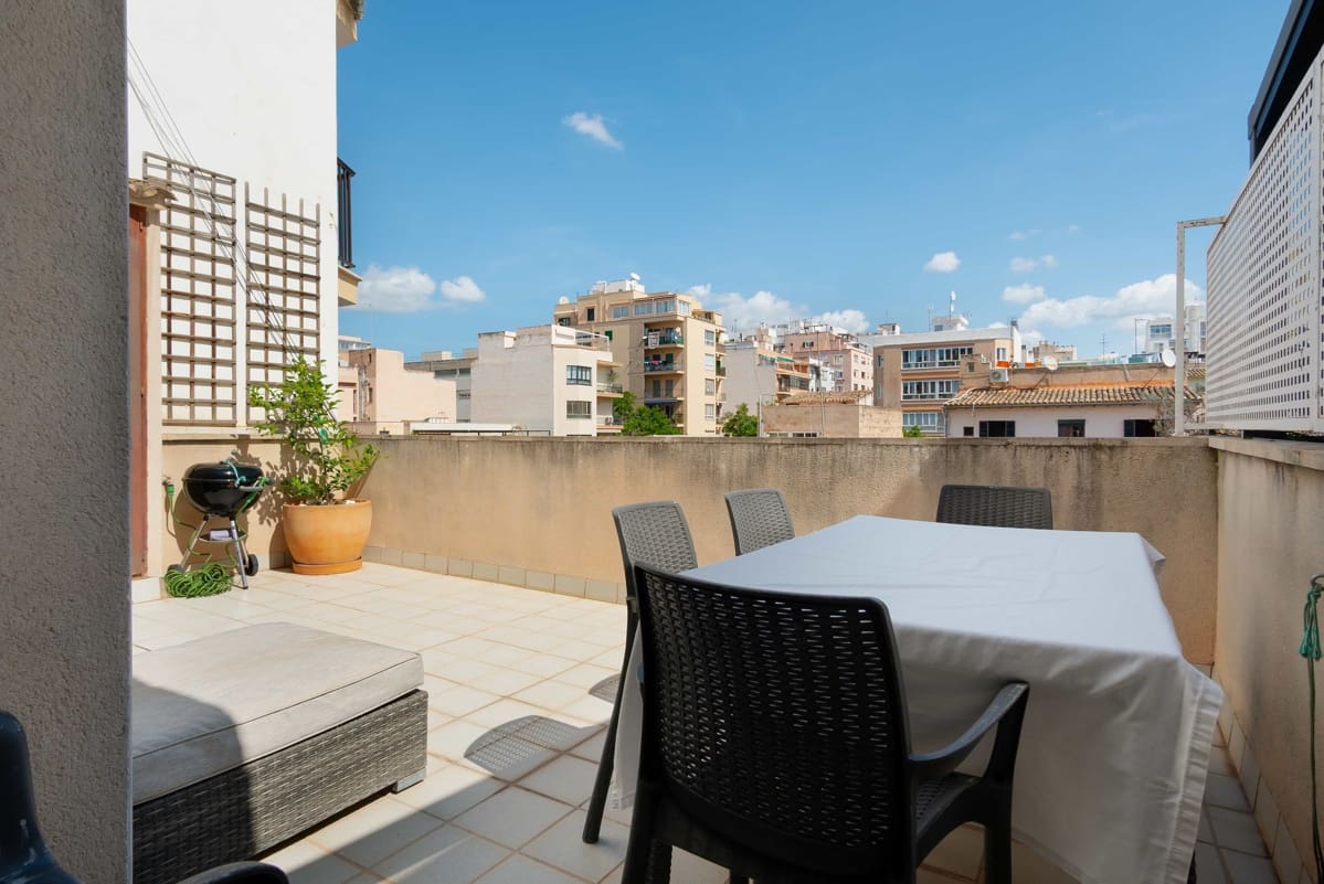 2 slaapkamer Penthouse te koop in Palma de Mallorca met garage - € 650.000 (Ref: 9827598)