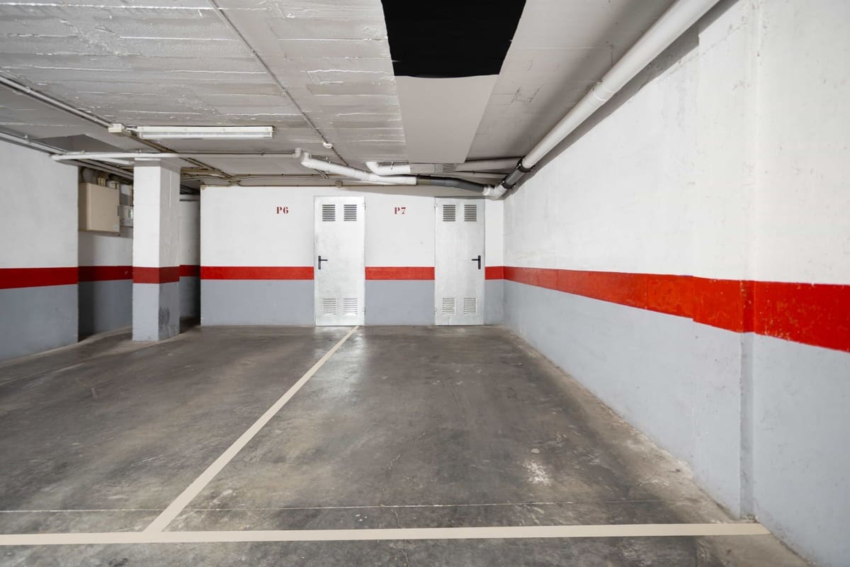 2 slaapkamer Penthouse te koop in Palma de Mallorca met garage - € 650.000 (Ref: 9827598)