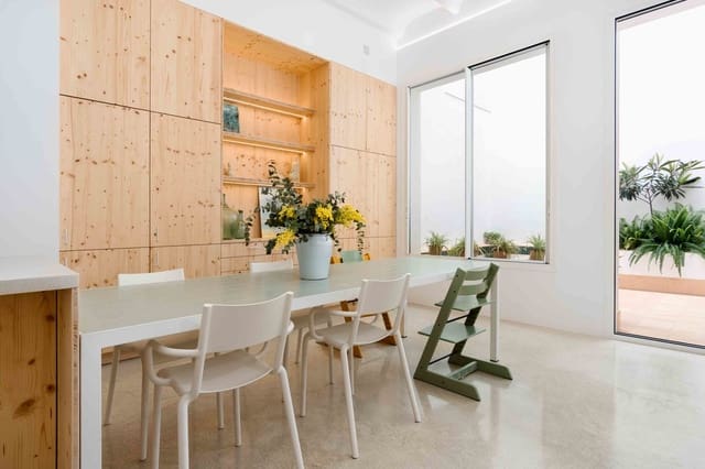 2 slaapkamer Flat te koop in Marques de la Fonsanta, Palma de Mallorca - € 795.000 (Ref: 9832353)