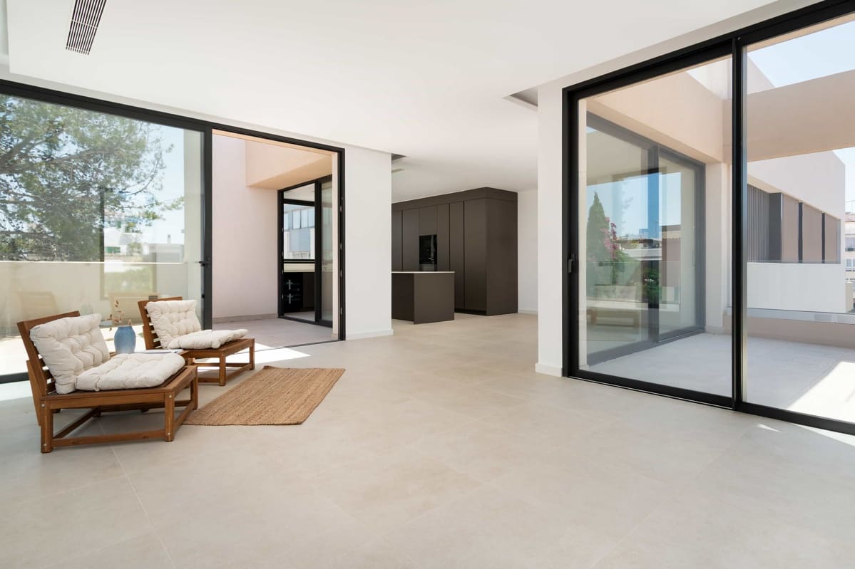 3 soverom Penthouse til salgs i Palma de Mallorca med svømmebasseng garasje - € 2 600 000 (Ref: 9902148)