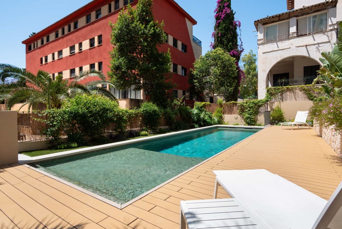 3 soverom Penthouse til salgs i Palma de Mallorca med svømmebasseng garasje - € 2 600 000 (Ref: 9902148)