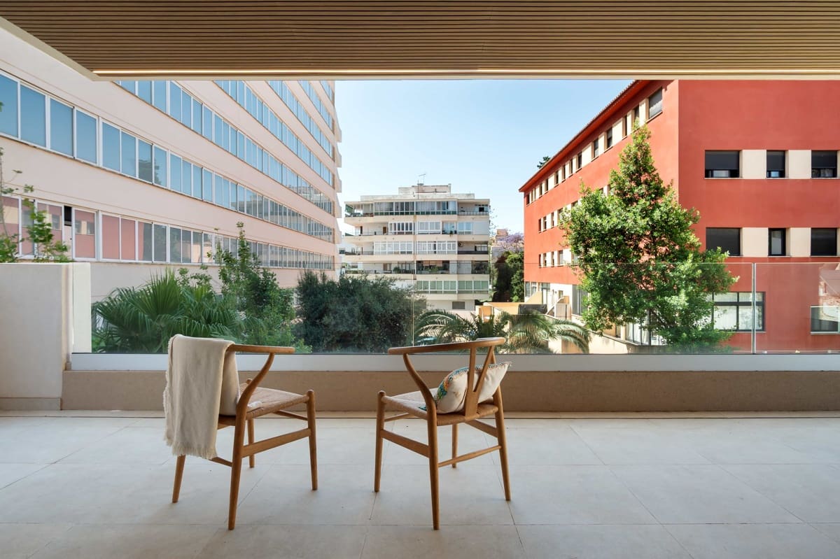 3 bedroom Flat for sale in Palma de Mallorca with garage - € 1,050,250 (Ref: 9902376)