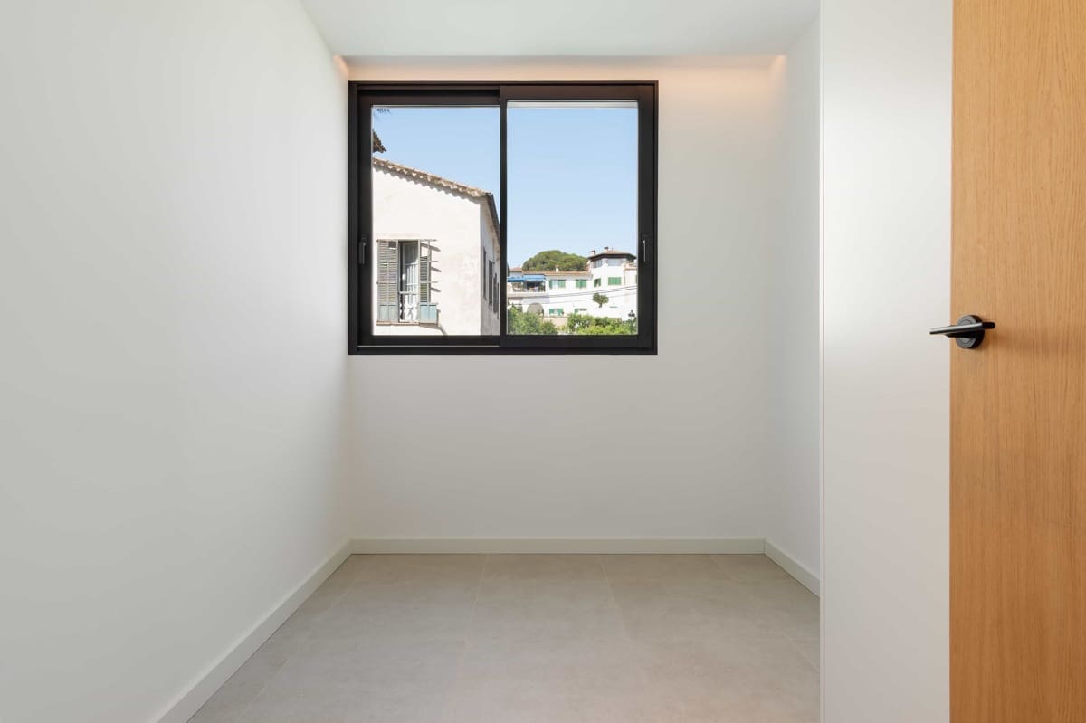 3 soverom Leilighet til salgs i Palma de Mallorca med svømmebasseng garasje - € 1 100 500 (Ref: 9908860)