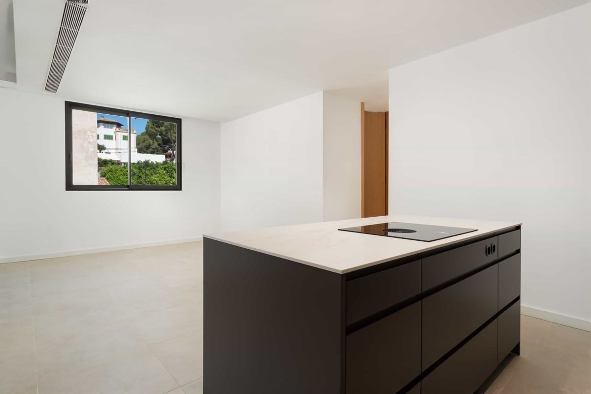 3 soverom Leilighet til salgs i Palma de Mallorca med svømmebasseng garasje - € 1 100 500 (Ref: 9908860)