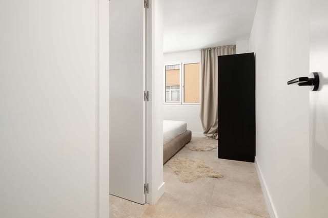 Piso de 2 habitaciones en Foners, Palma de Mallorca en venta - 649.000 € (Ref: 9932213)