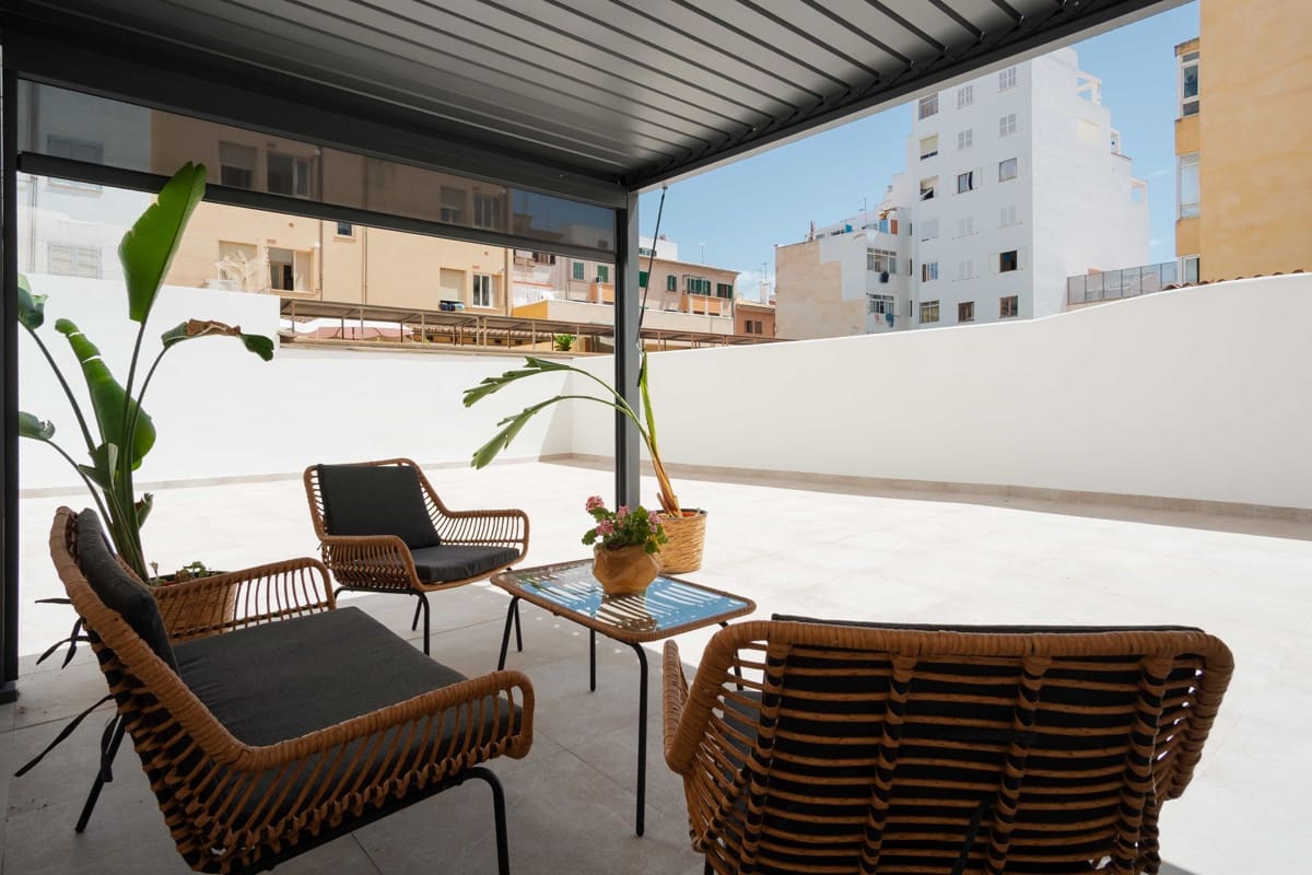 Piso de 2 habitaciones en Palma de Mallorca en venta - 649.000 € (Ref: 9932213)