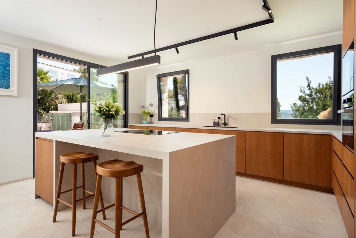 4 chambre Maison de Ville à vendre à Es Capdella avec piscine - 3 400 000 € (Ref: 9938946)