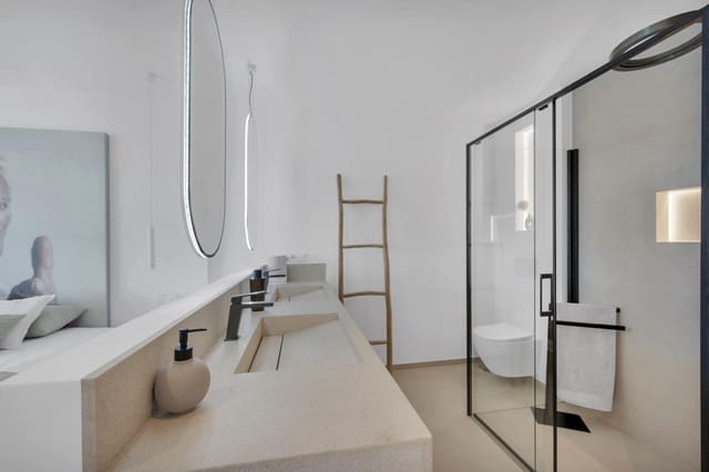 3 bedroom Flat for sale in Costa de la Calma, Calvià with pool - € 1,400,000 (Ref: 9551992)