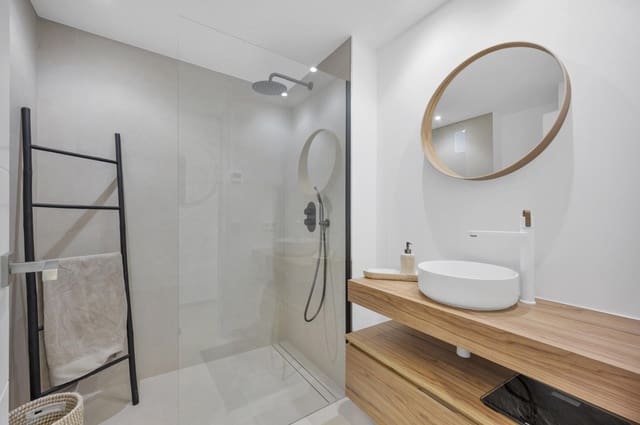 3 bedroom Flat for sale in Costa de la Calma, Calvià with pool - € 1,400,000 (Ref: 9551992)