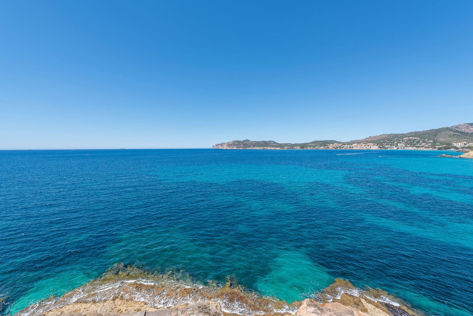 3 bedroom Flat for sale in Costa de la Calma with pool - € 1,400,000 (Ref: 9551992)