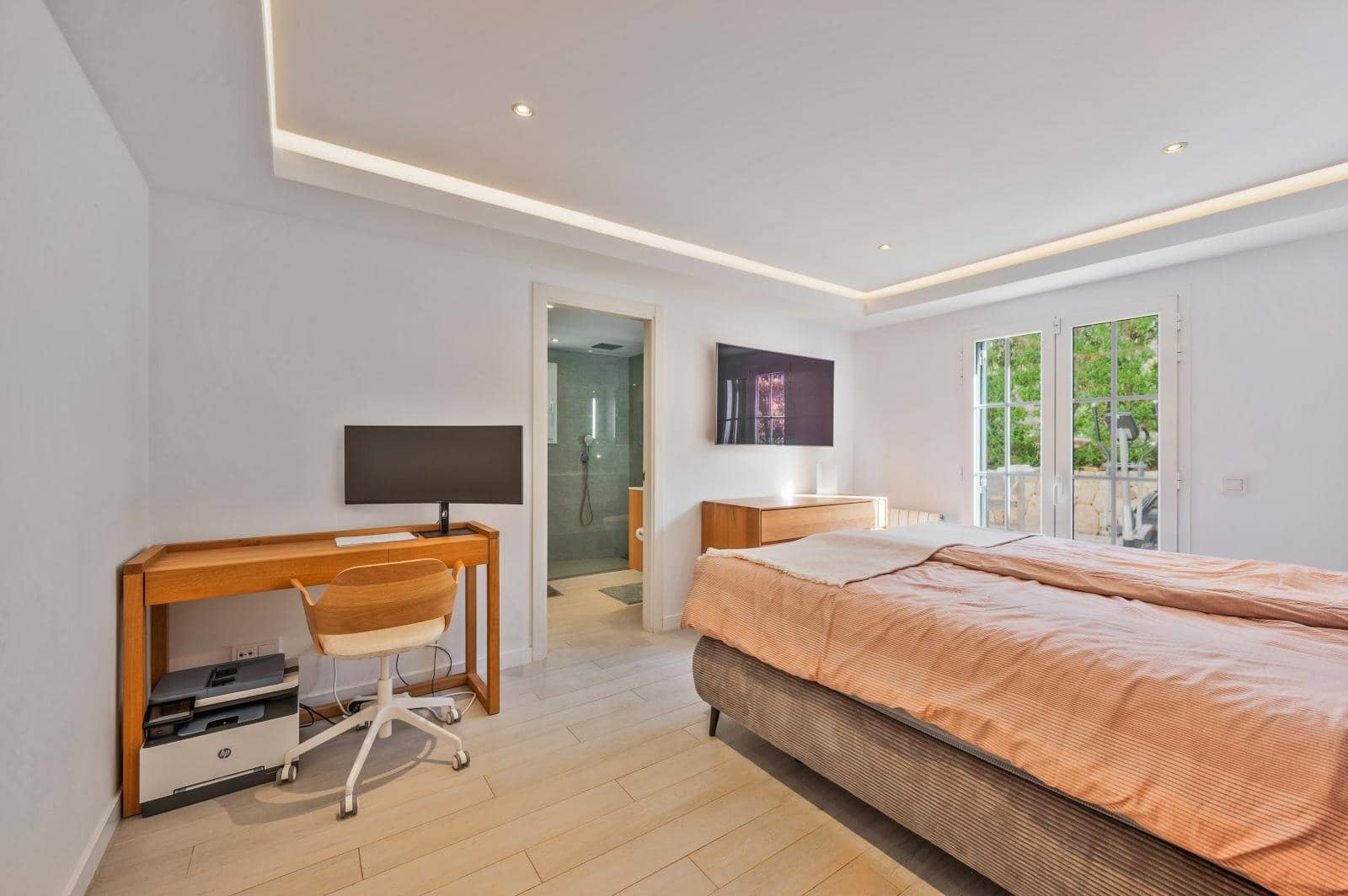 3 slaapkamer Flat te koop in Santa Ponsa met zwembad garage - € 1.395.000 (Ref: 9552362)