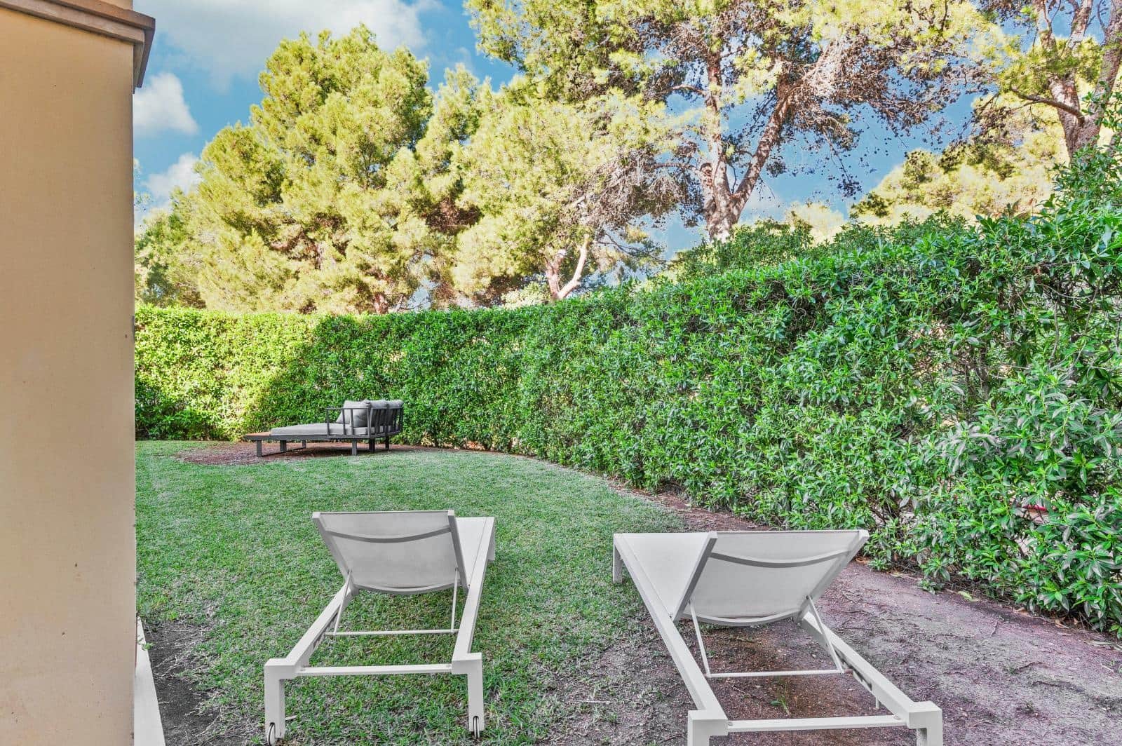 3 slaapkamer Flat te koop in Santa Ponsa met zwembad garage - € 1.395.000 (Ref: 9552362)