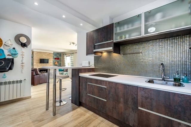 3 soveværelse Lejlighed til salg i Cala Vinyes / Cala Vinyas / Cala Viñas, Calvià med garage - € 1.150.000 (Ref: 9552363)