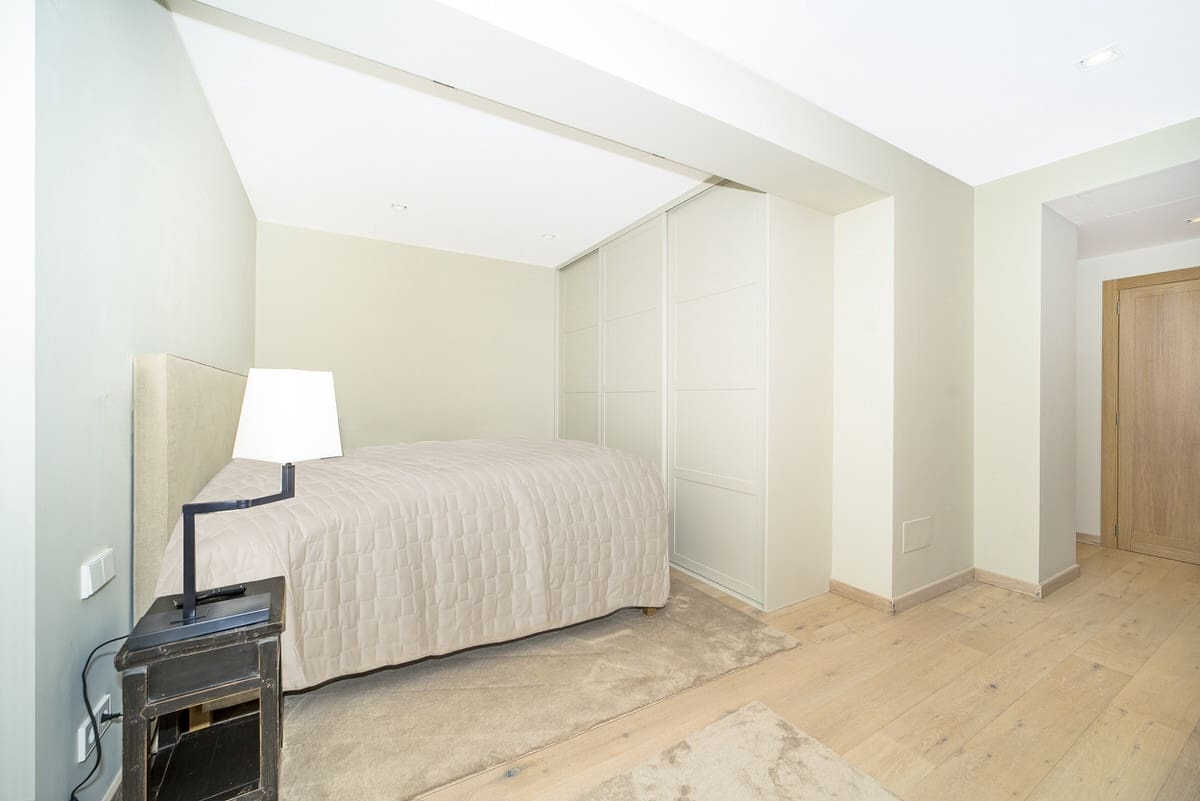 4 sypialnia Penthouse na sprzedaż w Illetas z garażem - 5 490 000 € (Ref: 9552364)