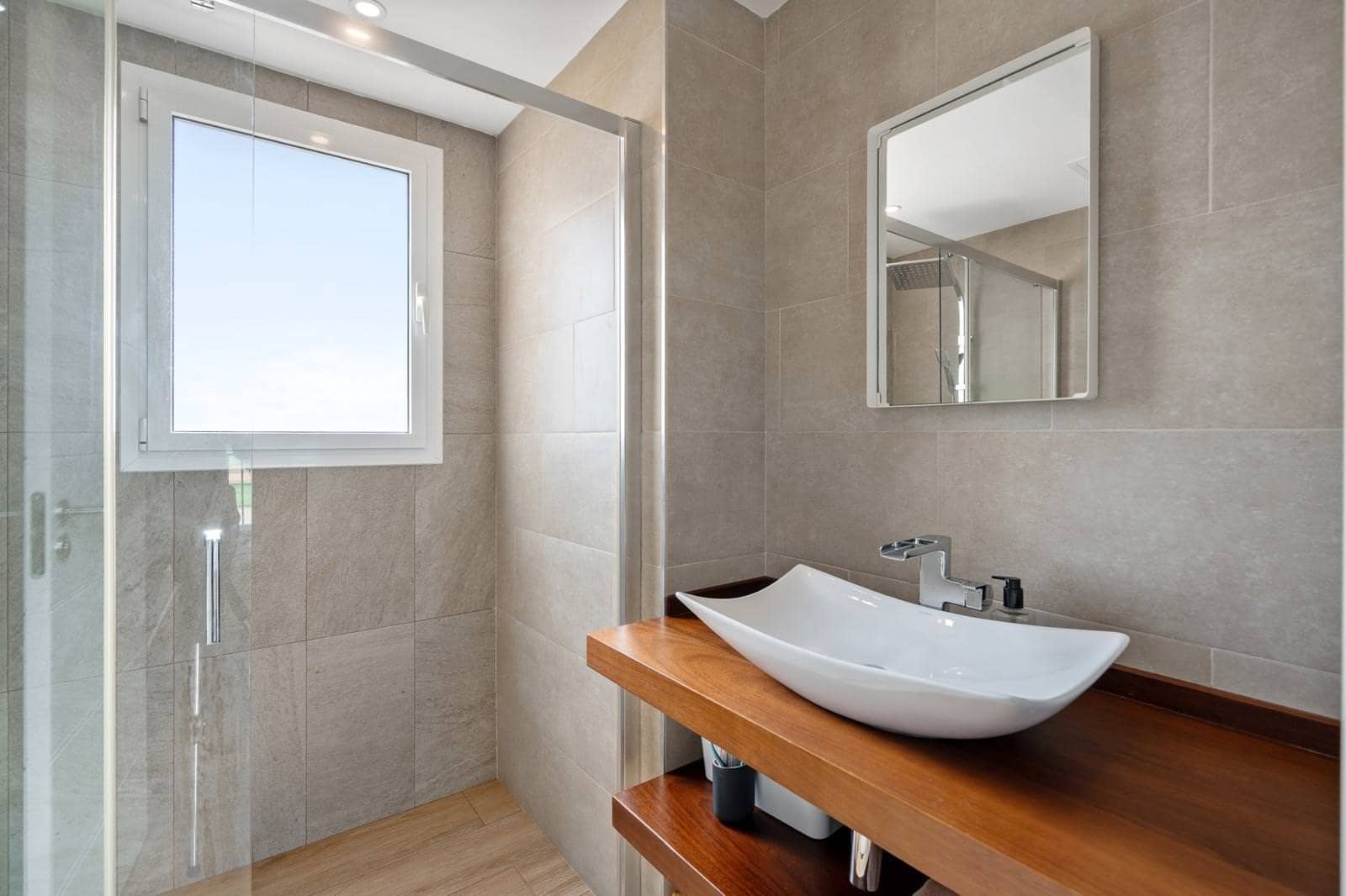 3 quarto Casa em Banda para venda em Santa Ponsa com piscina - 1 395 000 € (Ref: 9552365)