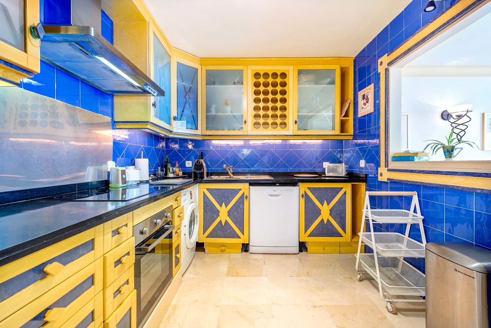 3 soveværelse Lejlighed til salg i Puerto Portals med swimmingpool garage - € 1.200.000 (Ref: 9552368)