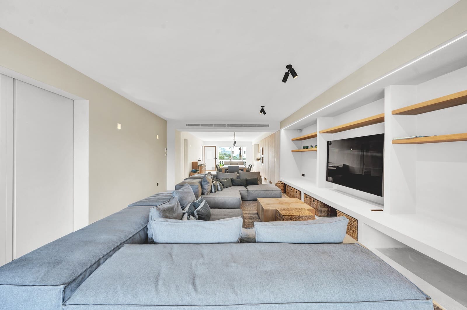 2 sypialnia Mieszkanie na sprzedaż w Costa de la Calma z basenem - 1 795 000 € (Ref: 9552370)