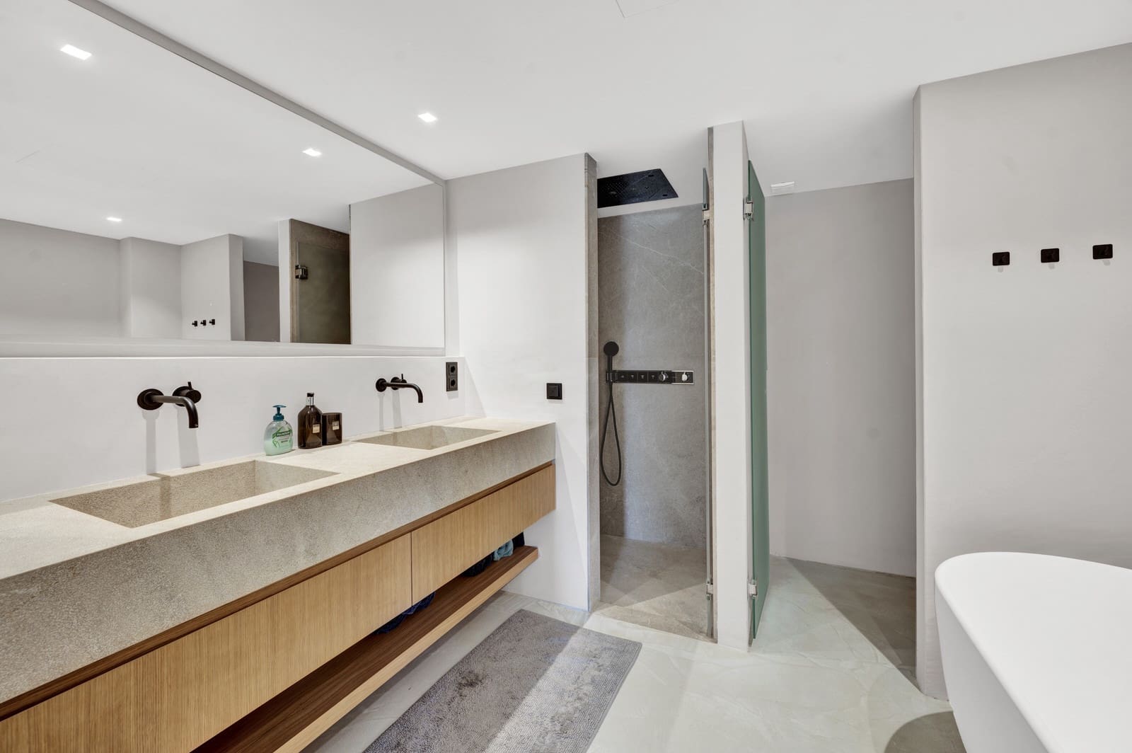 2 sypialnia Mieszkanie na sprzedaż w Costa de la Calma z basenem - 1 795 000 € (Ref: 9552370)