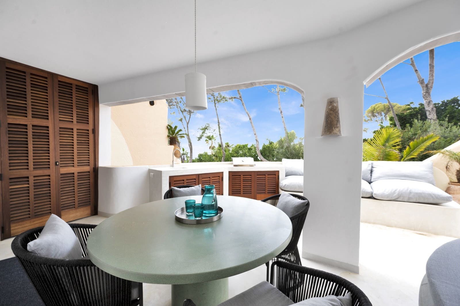 2 sypialnia Mieszkanie na sprzedaż w Costa de la Calma z basenem - 1 795 000 € (Ref: 9552370)