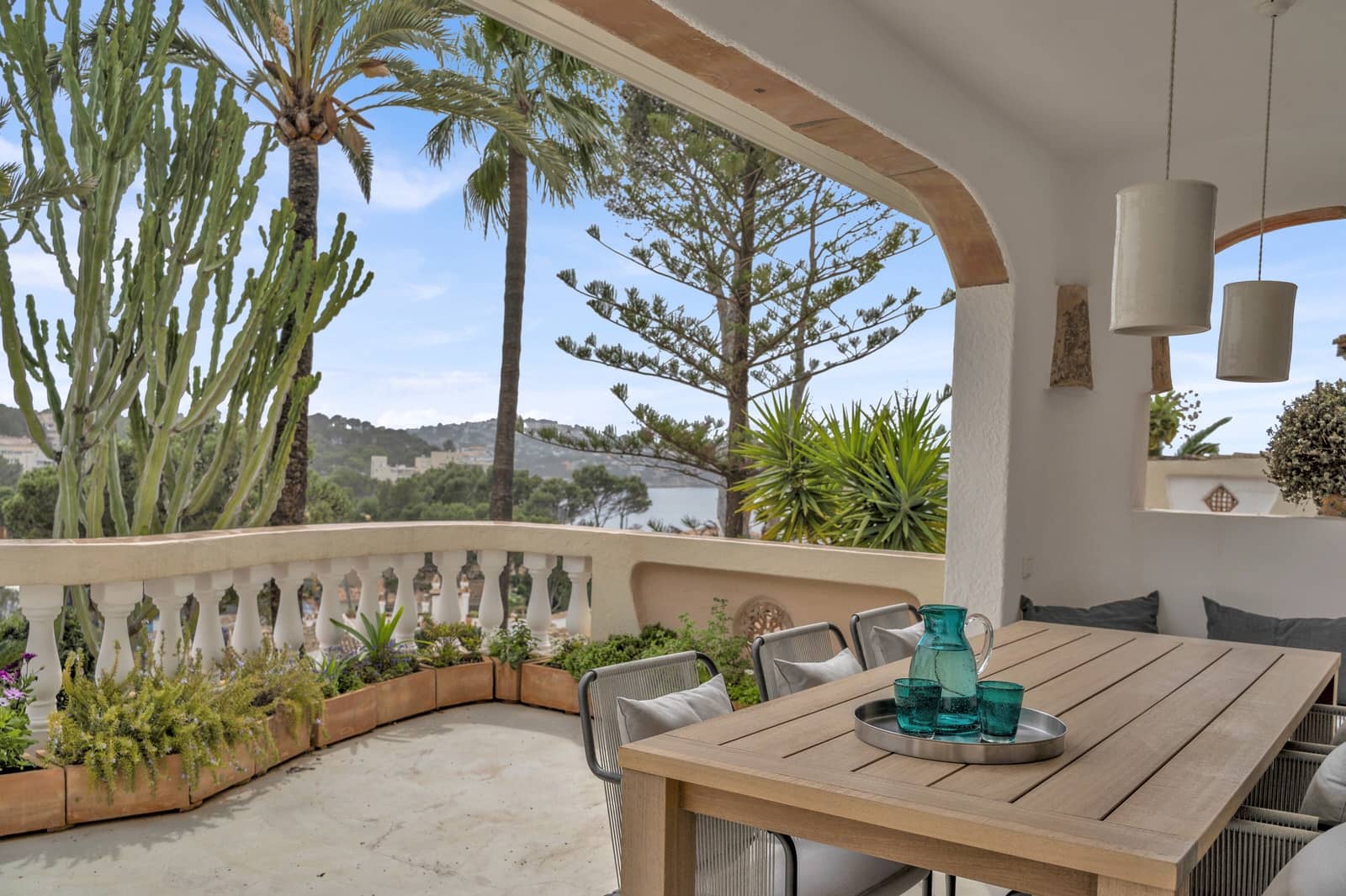 2 sypialnia Mieszkanie na sprzedaż w Costa de la Calma z basenem - 1 795 000 € (Ref: 9552370)