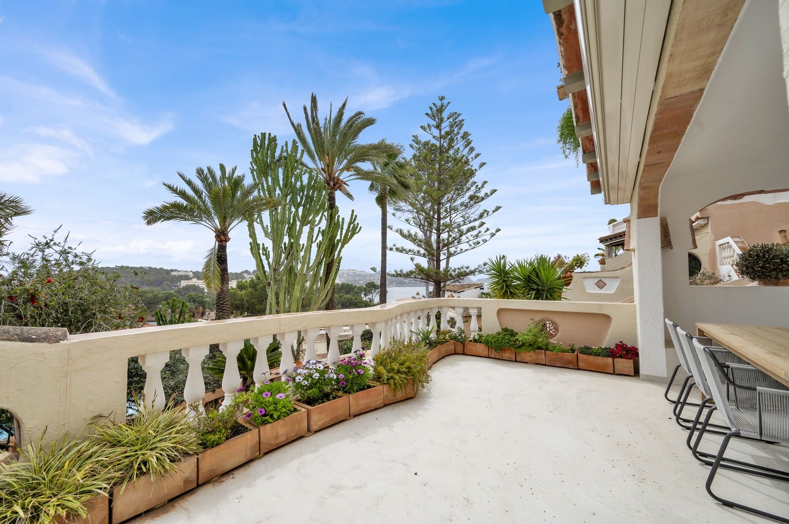 2 sypialnia Mieszkanie na sprzedaż w Costa de la Calma z basenem - 1 795 000 € (Ref: 9552370)