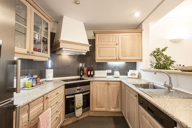 2 soveværelse Lejlighed til salg i Bendinat, Calvià med swimmingpool garage - € 890.000 (Ref: 9552371)