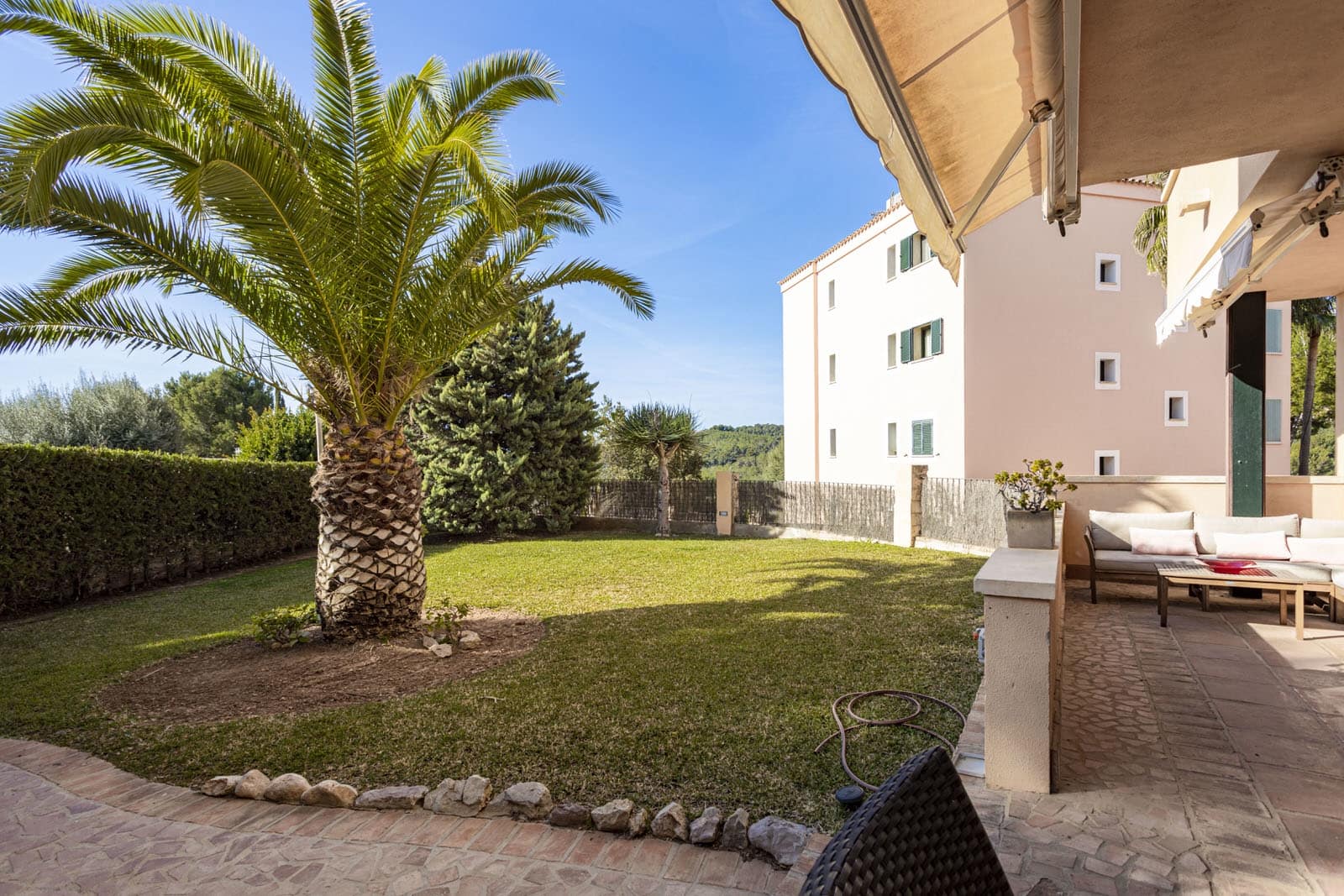 2 soveværelse Lejlighed til salg i Bendinat med swimmingpool garage - € 890.000 (Ref: 9552371)