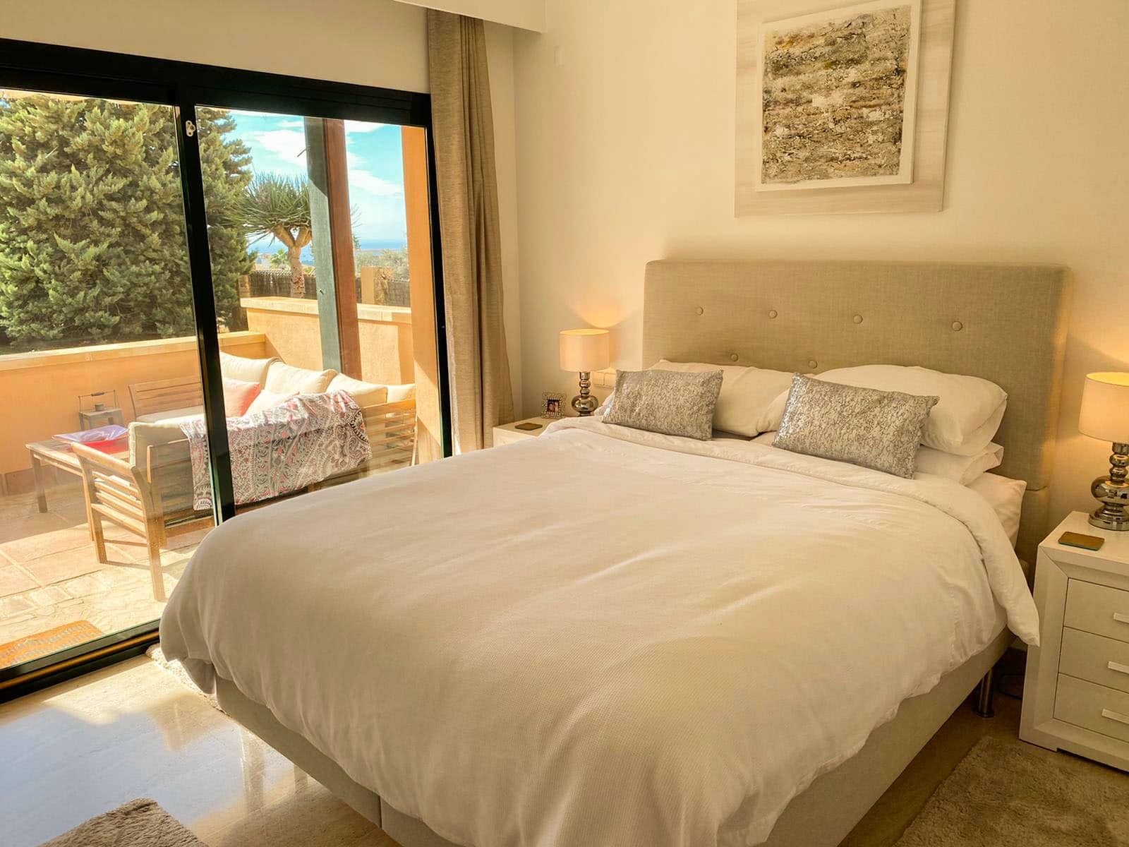 2 soveværelse Lejlighed til salg i Bendinat med swimmingpool garage - € 890.000 (Ref: 9552371)