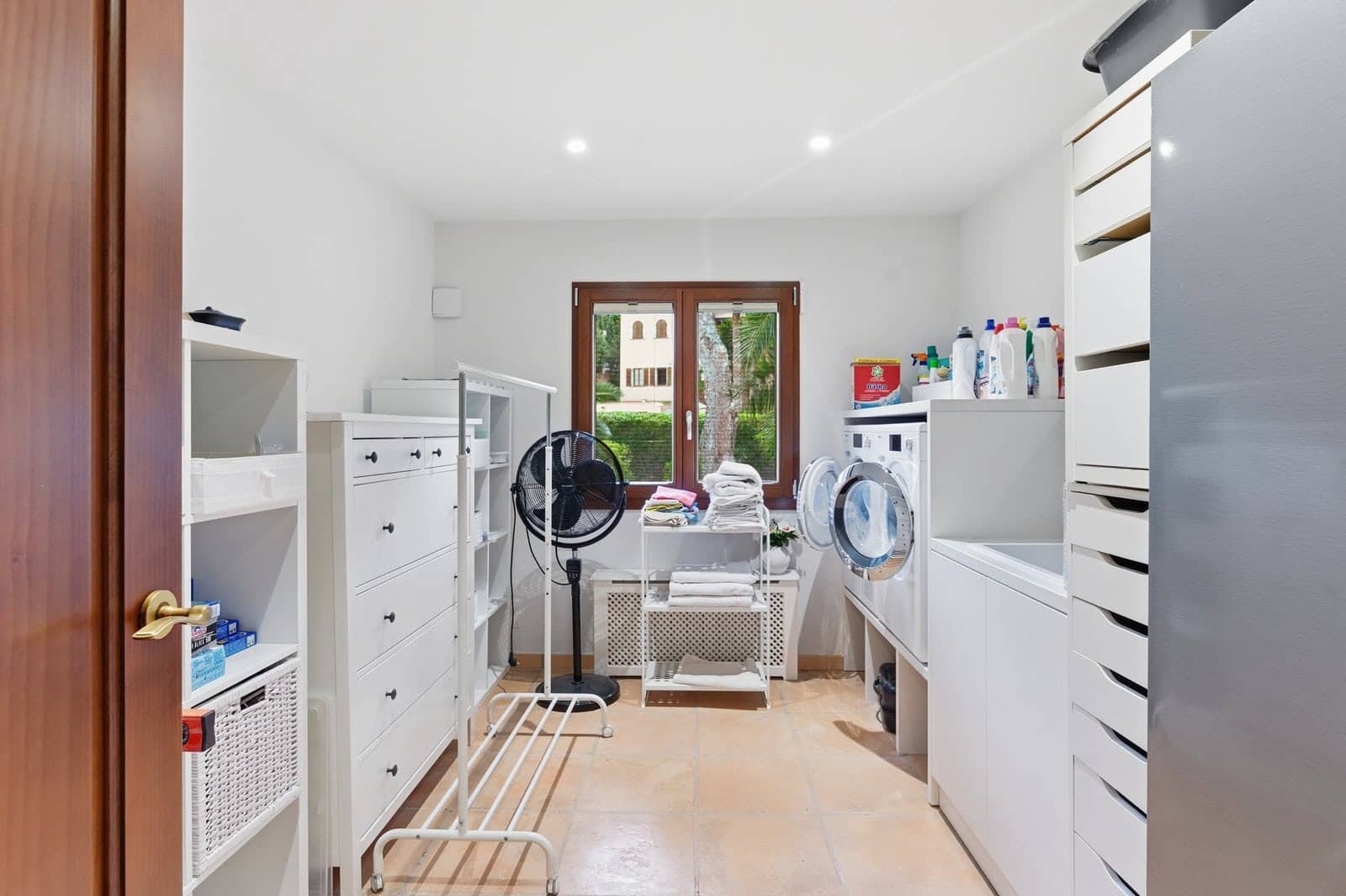 Chalet de 3 habitaciones en Santa Ponsa en venta con piscina garaje - 1.995.000 € (Ref: 9552373)