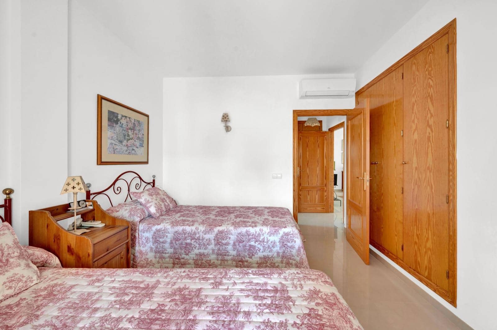 Piso de 3 habitaciones en Santa Ponsa en venta con piscina garaje - 840.000 € (Ref: 9552375)