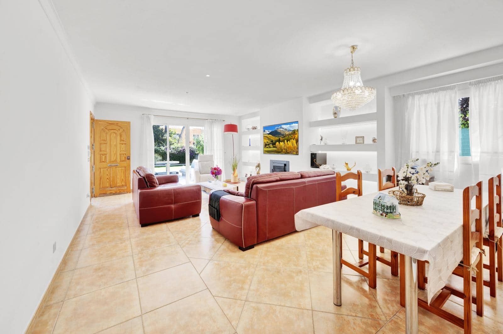 4 soveværelse Villa til salg i El Toro / Port Adriano med garage - € 1.150.000 (Ref: 9552377)