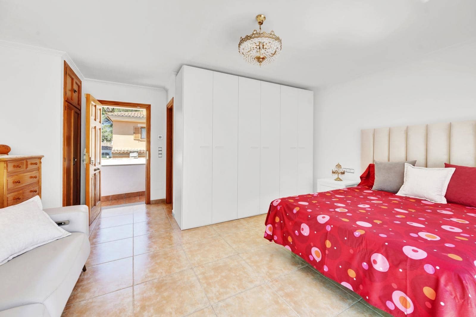 4 soveværelse Villa til salg i El Toro / Port Adriano med garage - € 1.150.000 (Ref: 9552377)