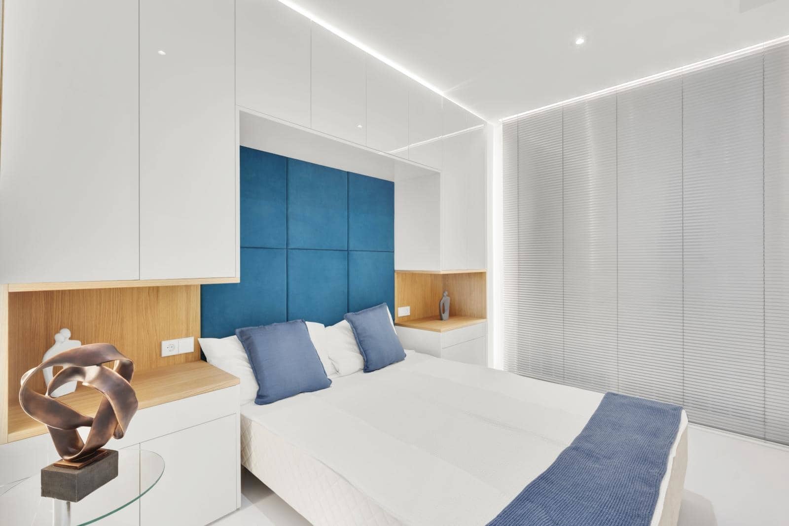 3 bedroom Flat for sale in Palma de Mallorca with garage - € 1,950,000 (Ref: 9552379)