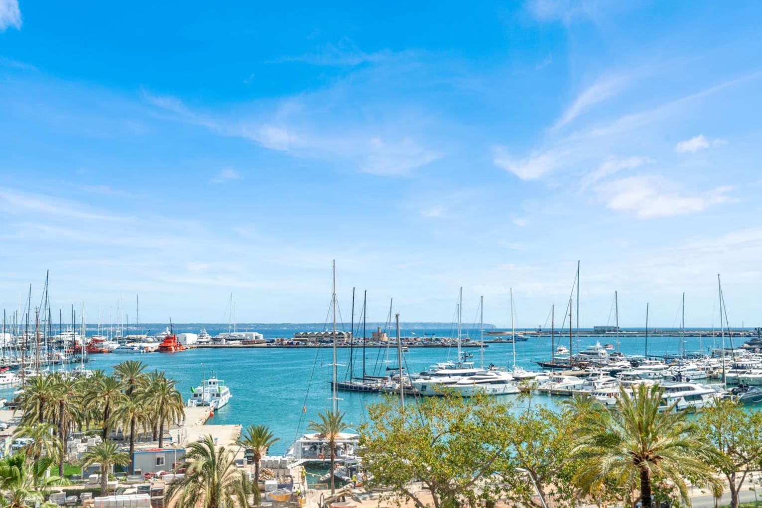 3 bedroom Flat for sale in Palma de Mallorca with garage - € 1,950,000 (Ref: 9552379)