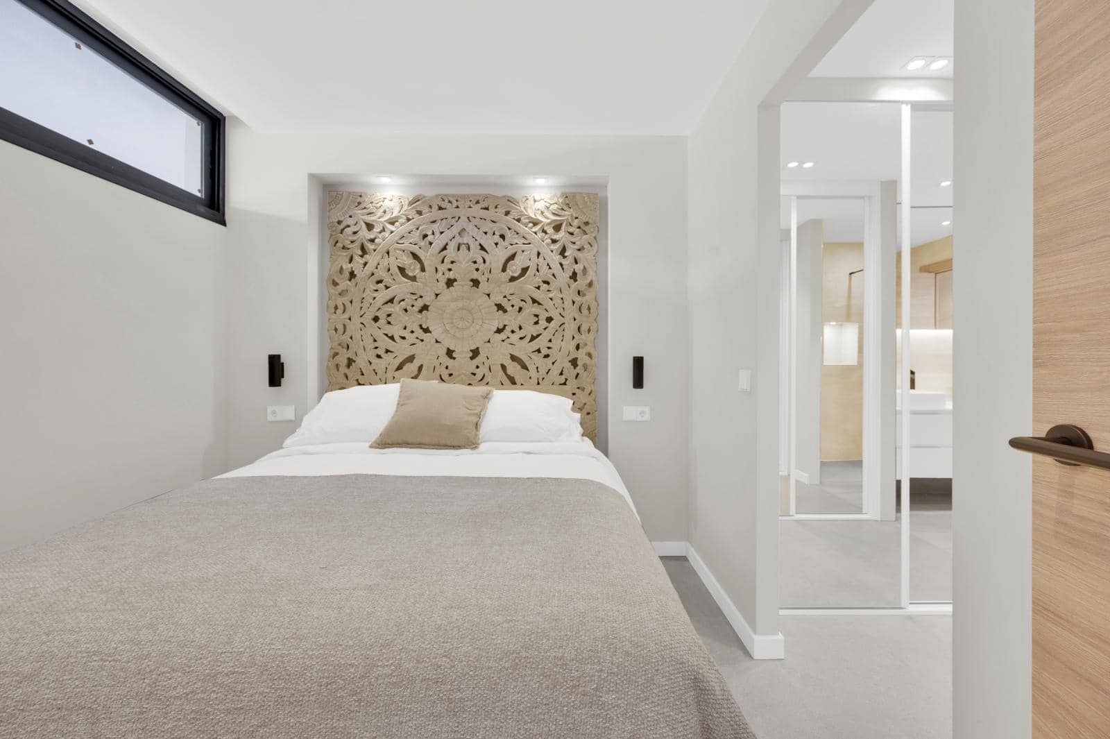 2 soveværelse Lejlighed til salg i Puerto Portals med swimmingpool garage - € 950.000 (Ref: 9552380)