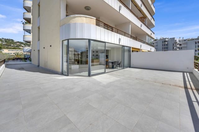 2 soveværelse Lejlighed til salg i Puerto Portals, Calvià med swimmingpool garage - € 950.000 (Ref: 9552380)