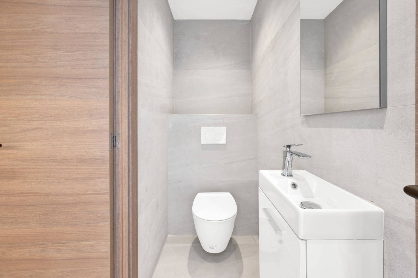 2 soveværelse Lejlighed til salg i Puerto Portals med swimmingpool garage - € 950.000 (Ref: 9552380)