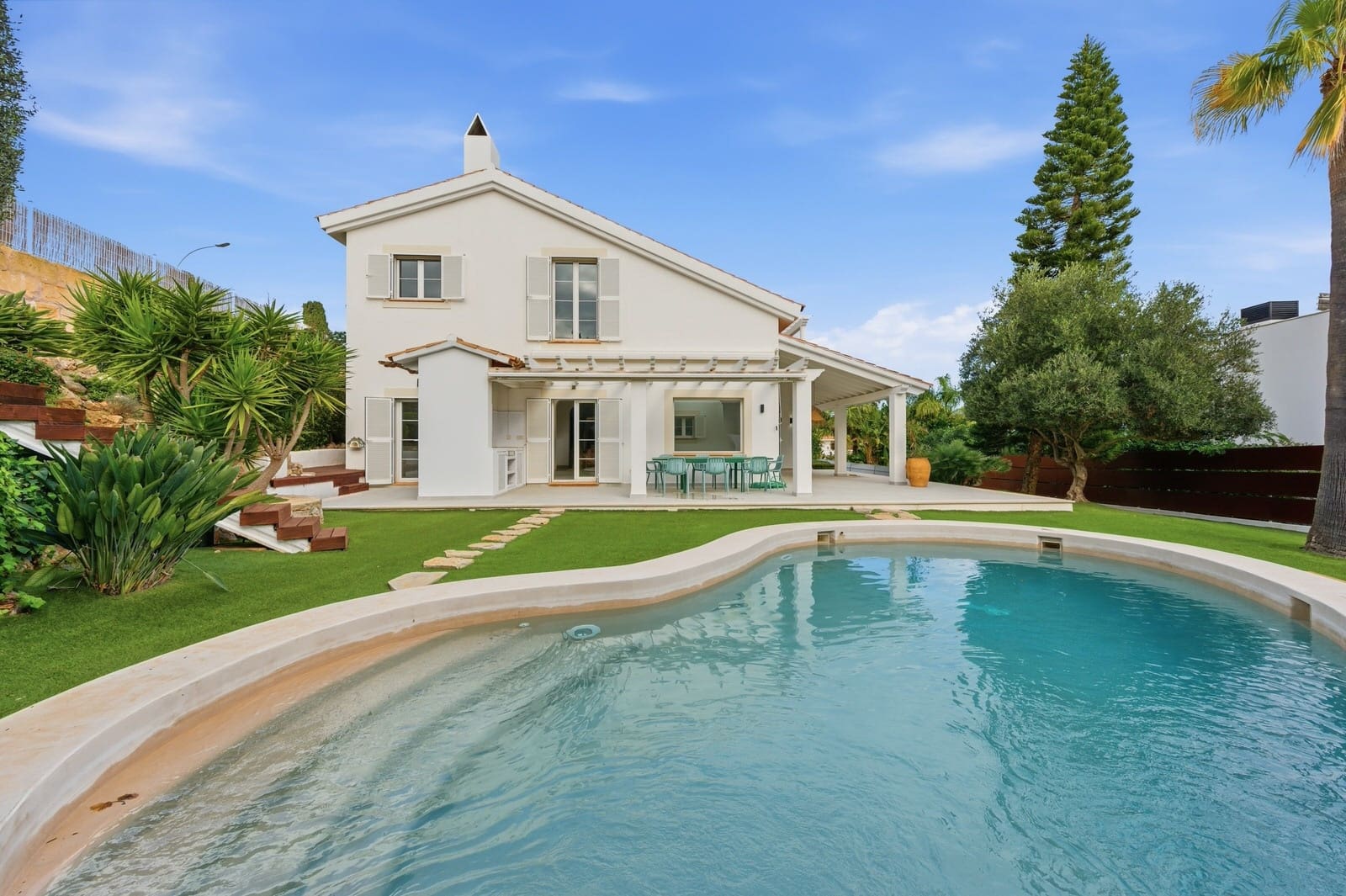 5 Zimmer Villa zu verkaufen in Santa Ponsa mit Pool - 2.750.000 € (Ref: 9552382)