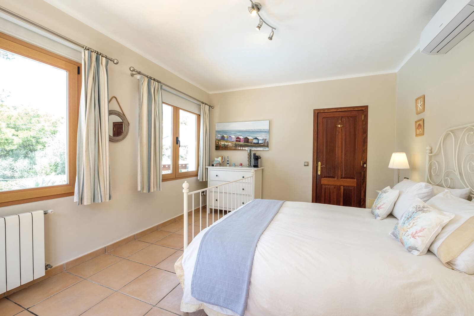 4 soveværelse Villa til salg i Portals Nous med swimmingpool garage - € 1.925.000 (Ref: 9552383)