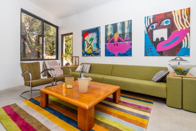 4 bedroom Villa for sale in Costa de la Calma, Calvià with pool garage - € 1,590,000 (Ref: 9552385)