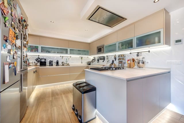 5 makuuhuone Omakotitalo myytävänä paikassa Calvià Pueblo, Calvià mukana uima-altaan 
autotalli - 2 170 000 € (Ref: 9552386)