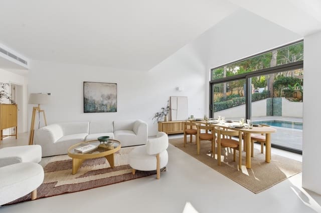 4 slaapkamer Villa te koop in Santa Ponsa, Calvià met zwembad garage - € 2.950.000 (Ref: 9552387)