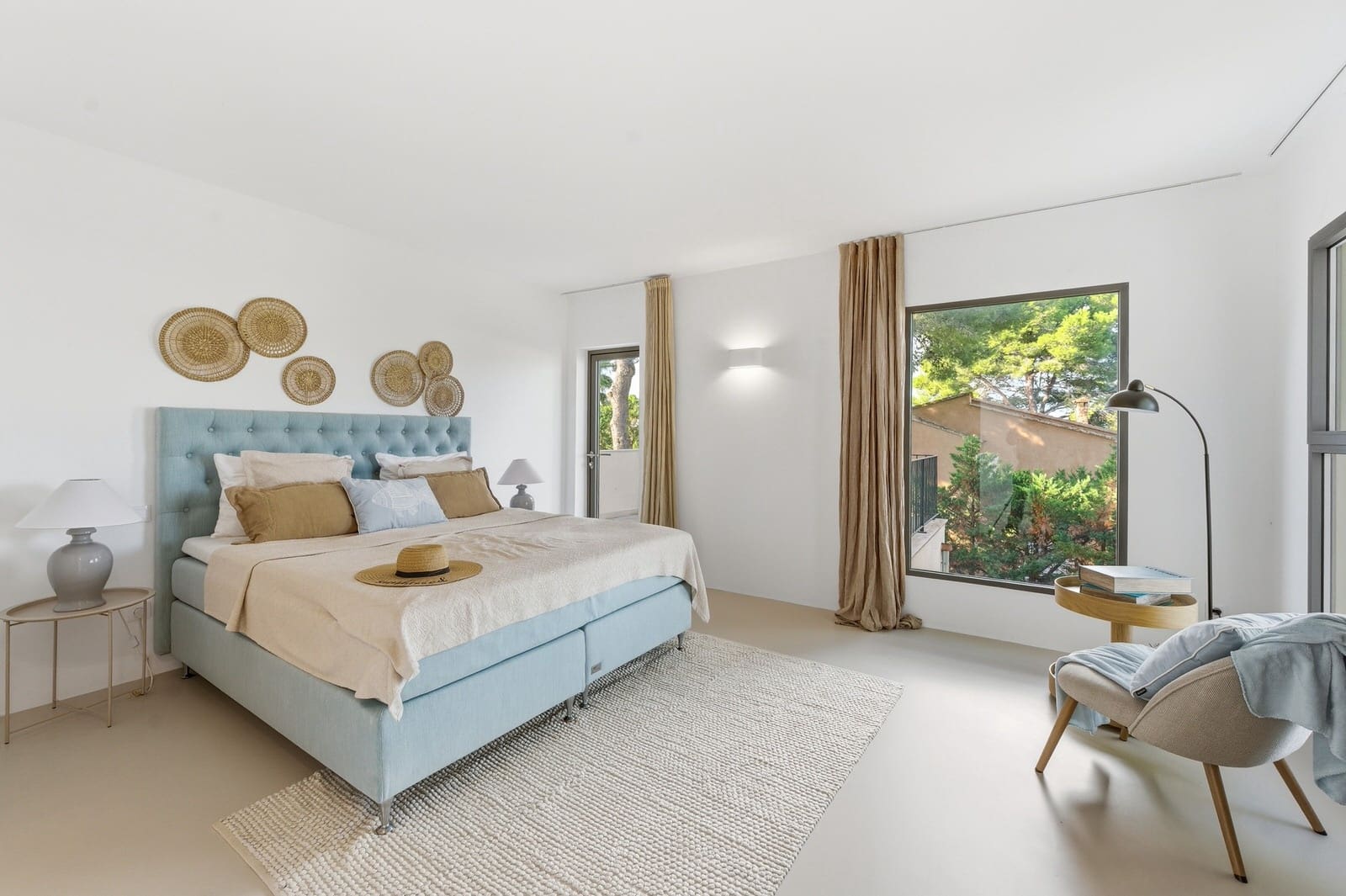 4 slaapkamer Villa te koop in Santa Ponsa met zwembad garage - € 2.950.000 (Ref: 9552387)